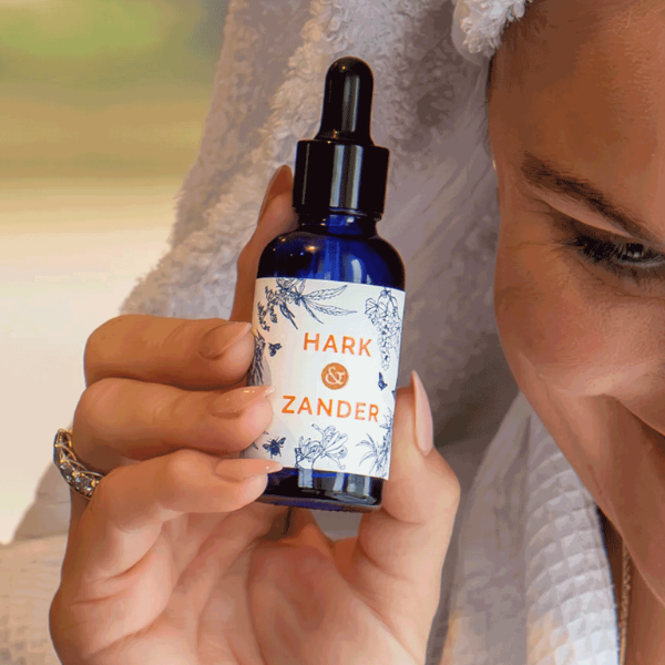 Kōakaseed oil is kōakaseed oil... isn't it? Looking deeper into our premium, organically grown kōakaseed oil.